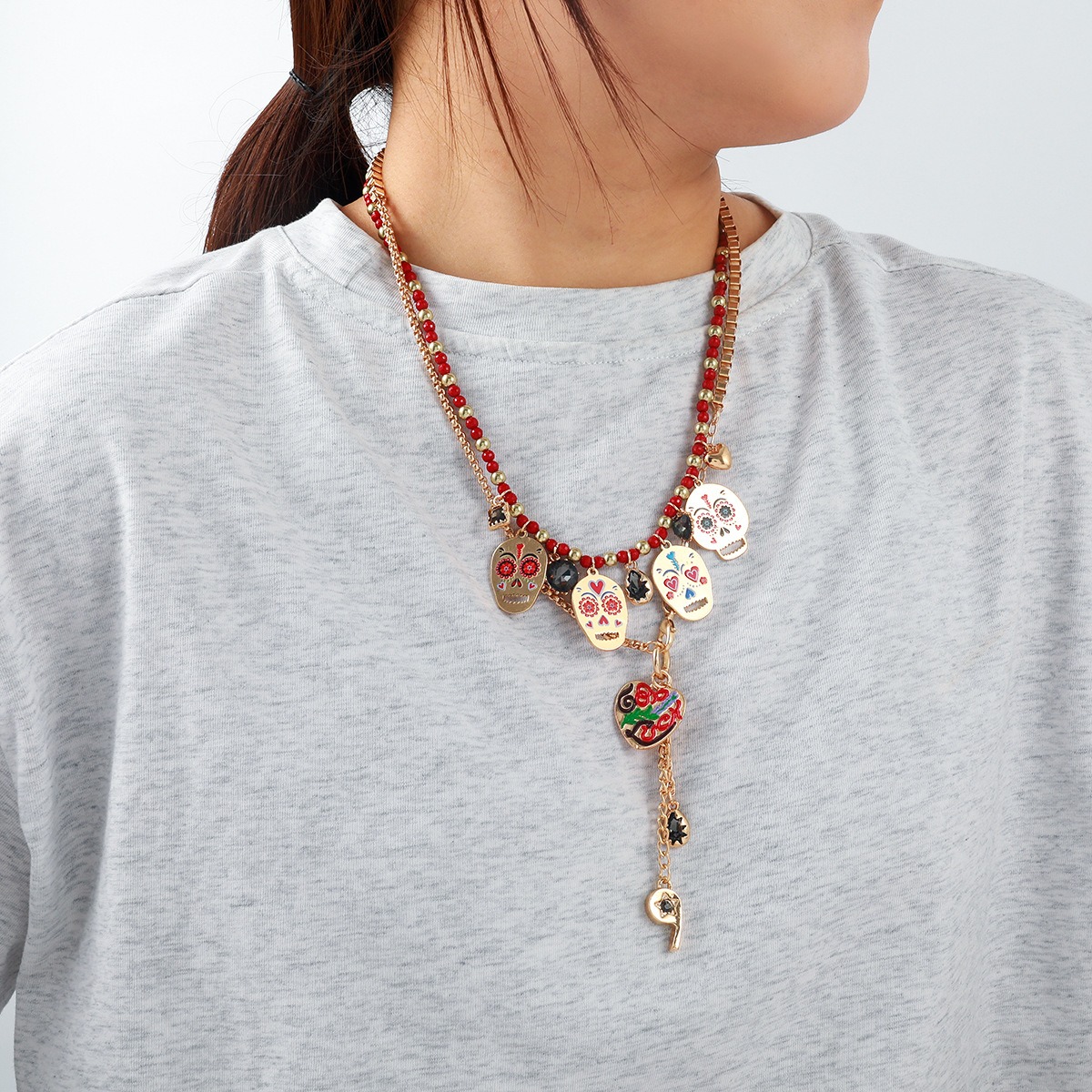 Colar com Pingente Moeda Sol e - Coin Necklace Delicate avaliação e preço