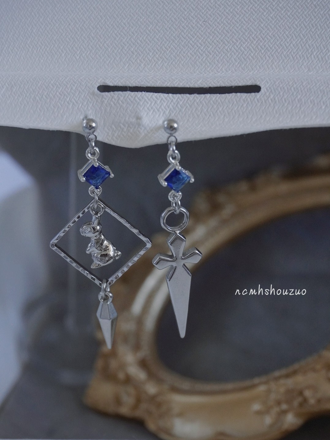 Brincos de Lohen, personagem d - Women Accessories Earrings avaliação e preço