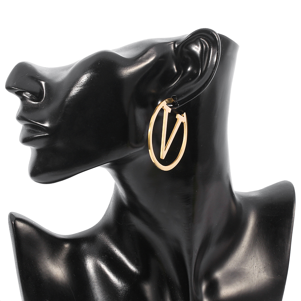 Brinco de Metal V Vazado Minim - Women Accessories Earrings avaliação e preço